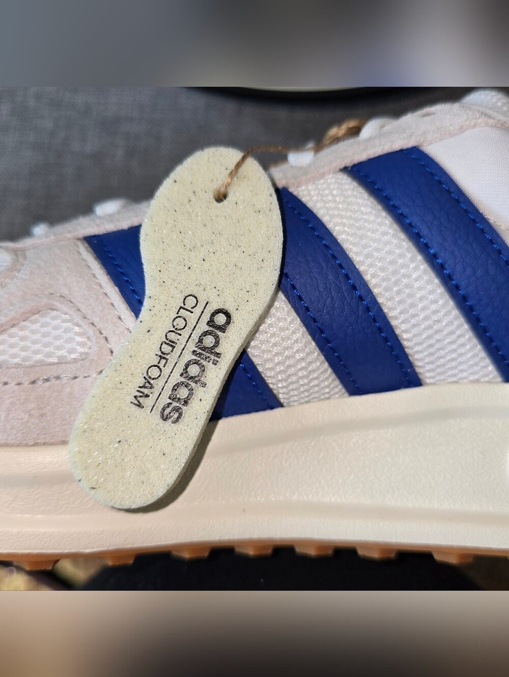 Adidas Run 84 - Picture 12 of 15